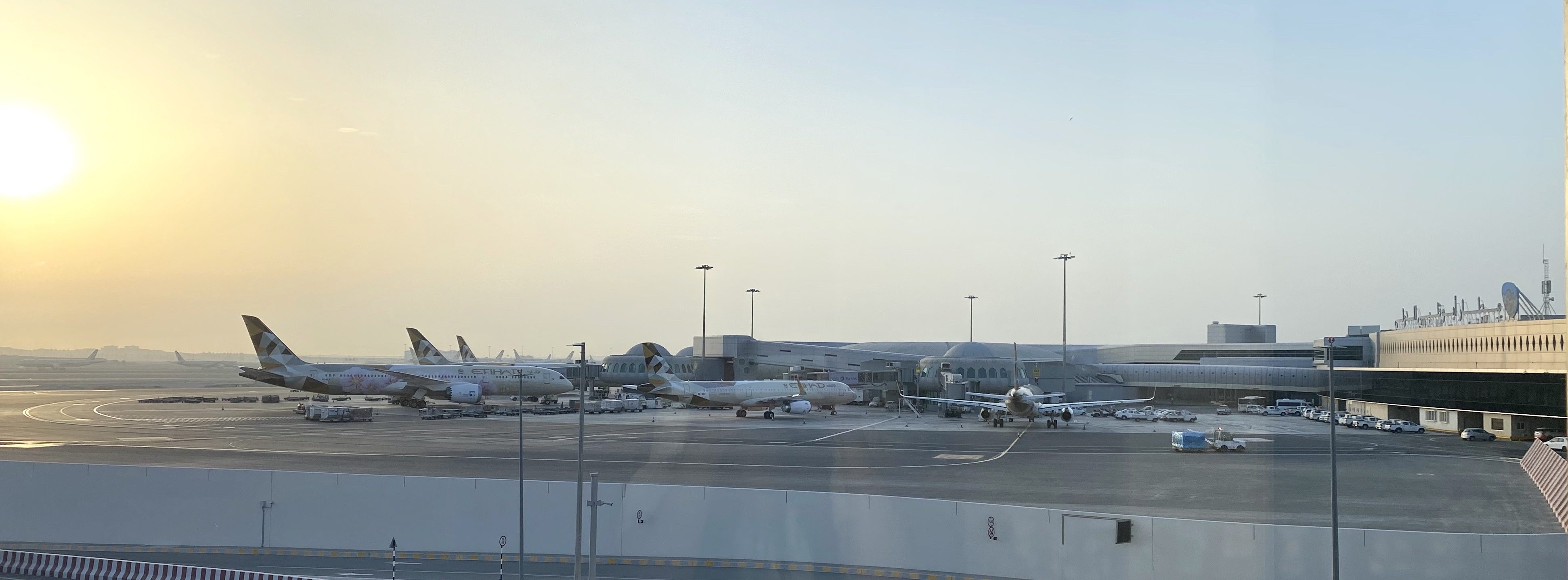 Travel Vlog: Flying during Covid-19 from Sydney to London